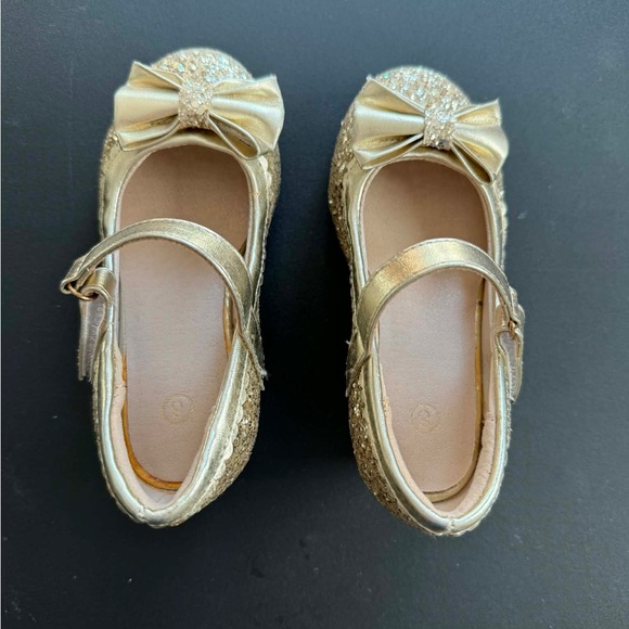 Other - Gold Glitter Mary Jane Dress Shoes | Toddler Size 8